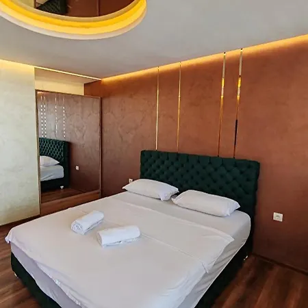 Princ Lux With Sauna And Jacuzzi Appartement Novi Sad